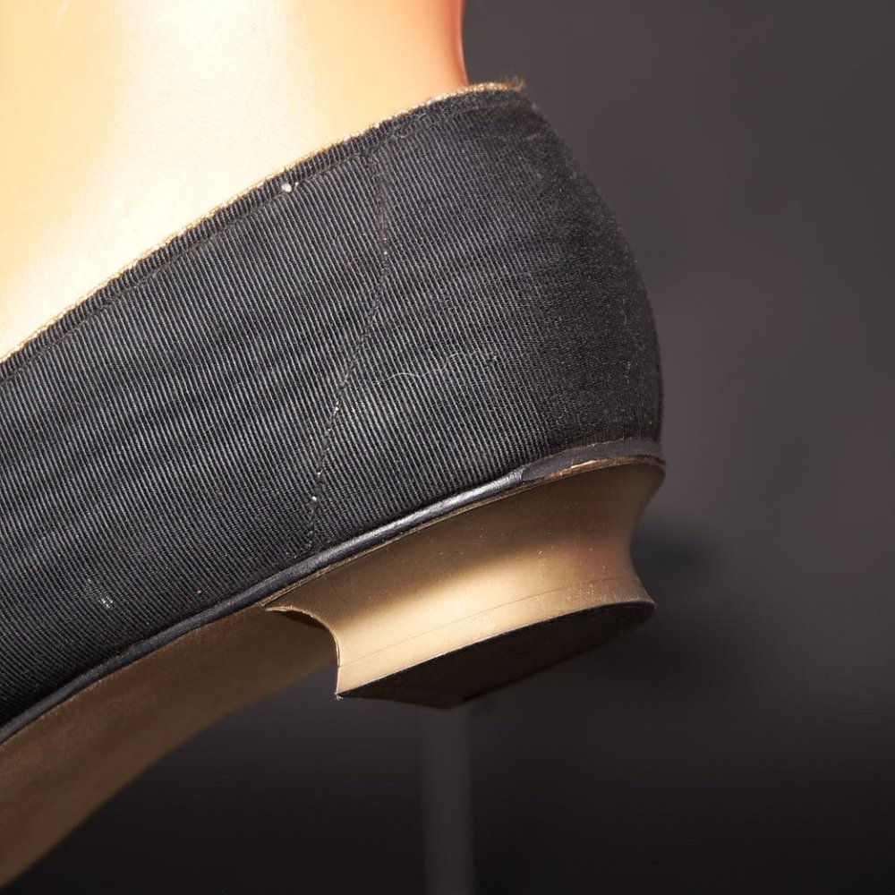 1960s Black Gold Trimmed Oomphies Flats Shoes